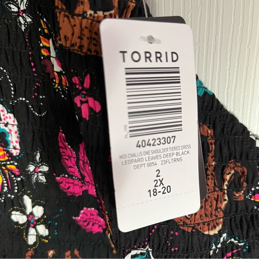 Torrid Challis Woven Fabric One-Shoulder Midi Dress - Picture 8 of 10